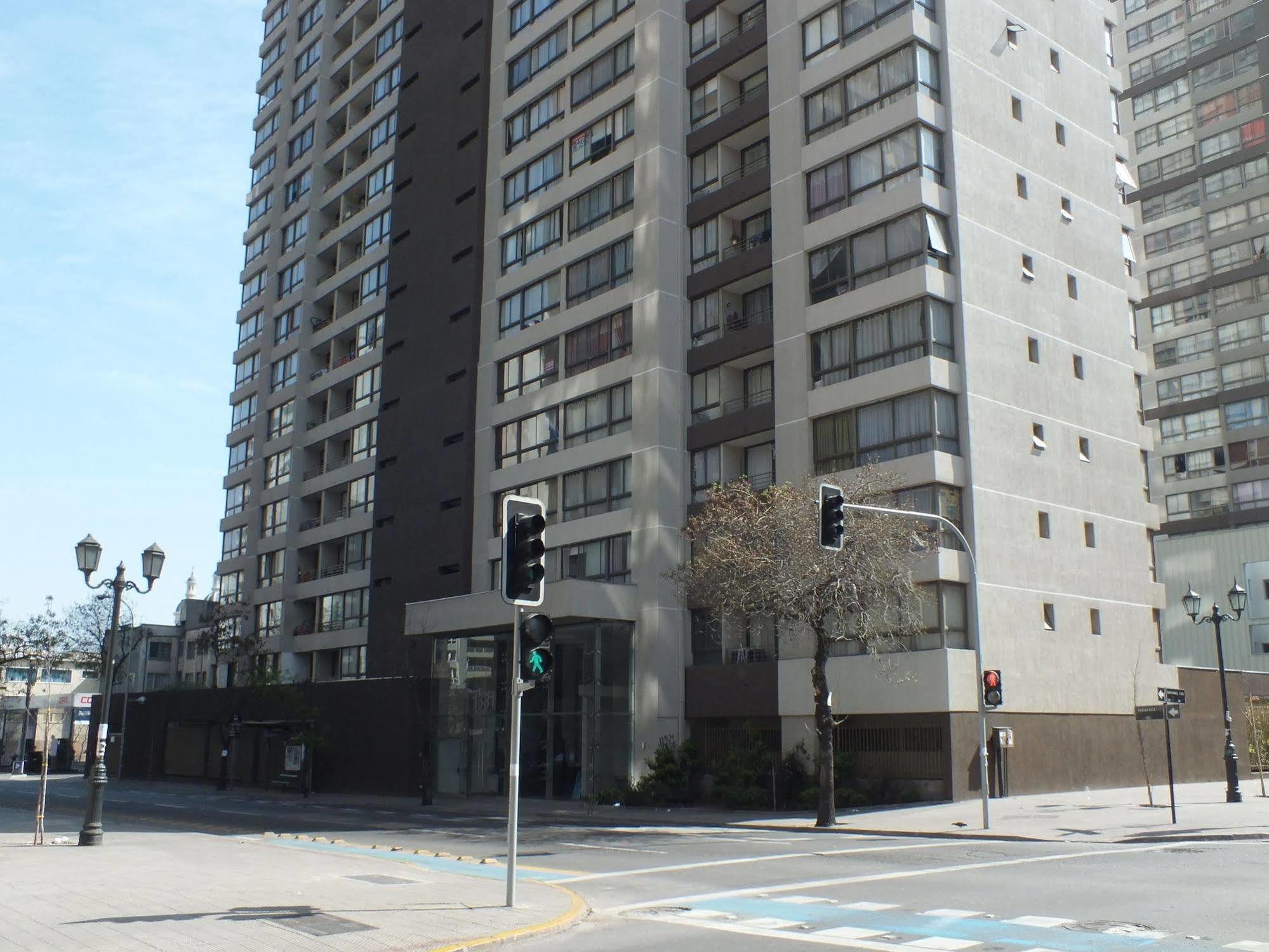 Sys Suites Tarapaca サンティアゴ エクステリア 写真