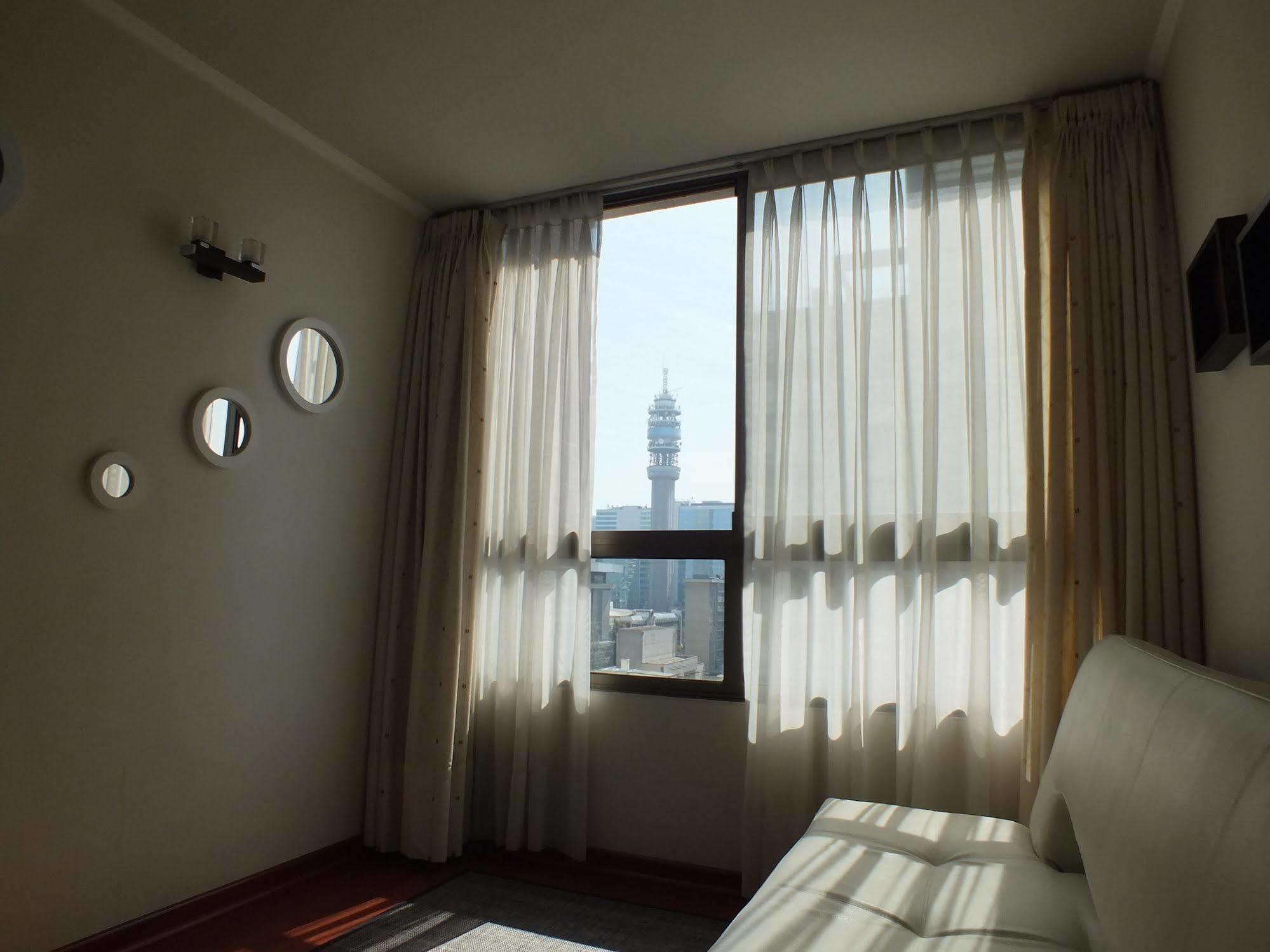 Sys Suites Tarapaca サンティアゴ エクステリア 写真